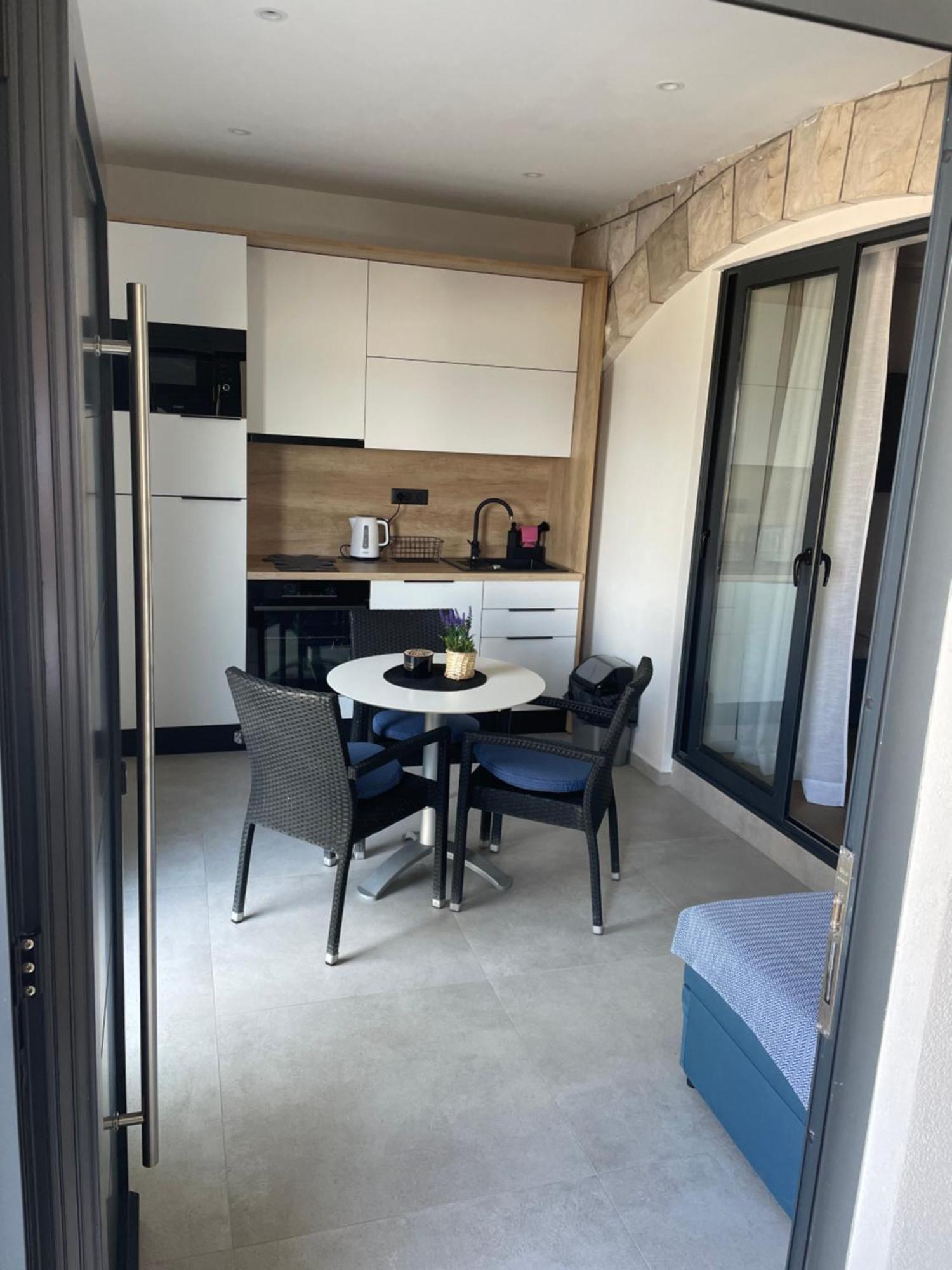 Apartments Plavi Val Baška Voda المظهر الخارجي الصورة
